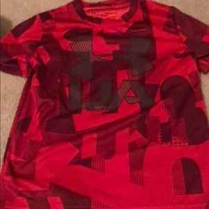 Boys UA top